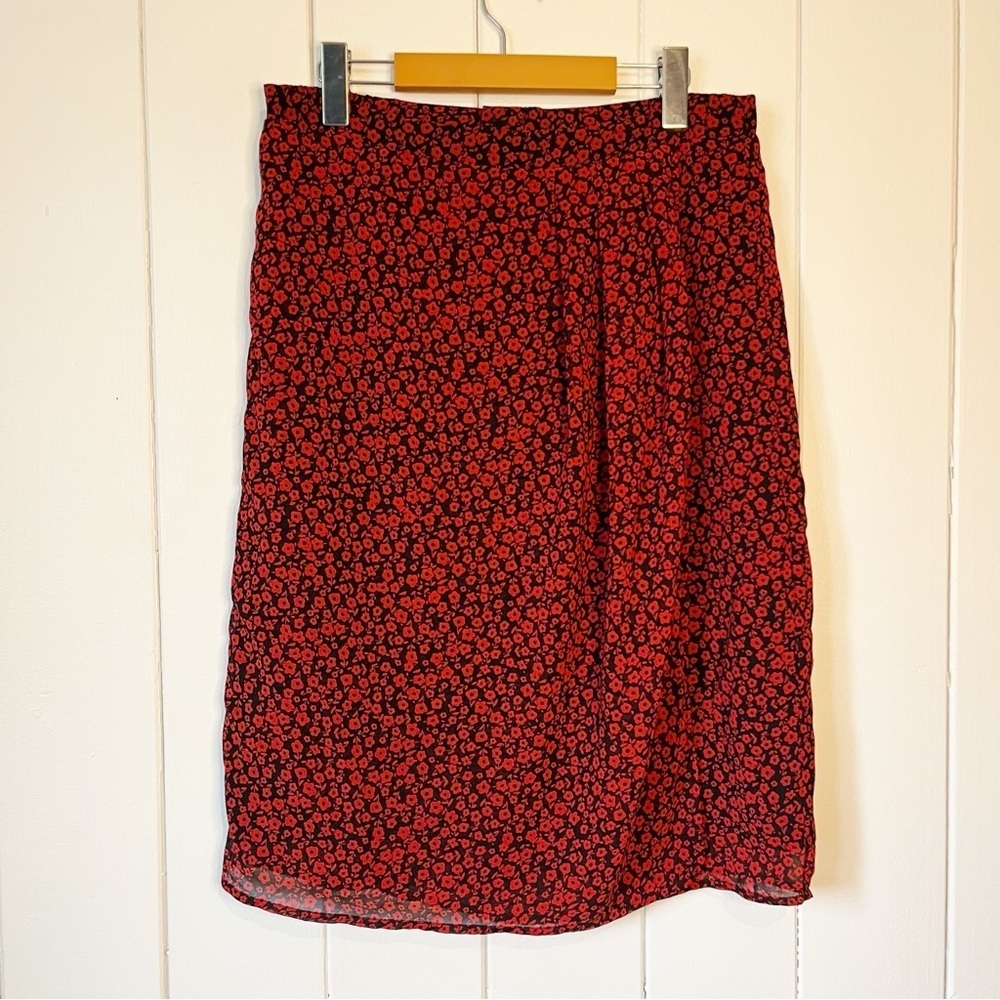 Hush Black and Red Floral Skirt. Size 12.
